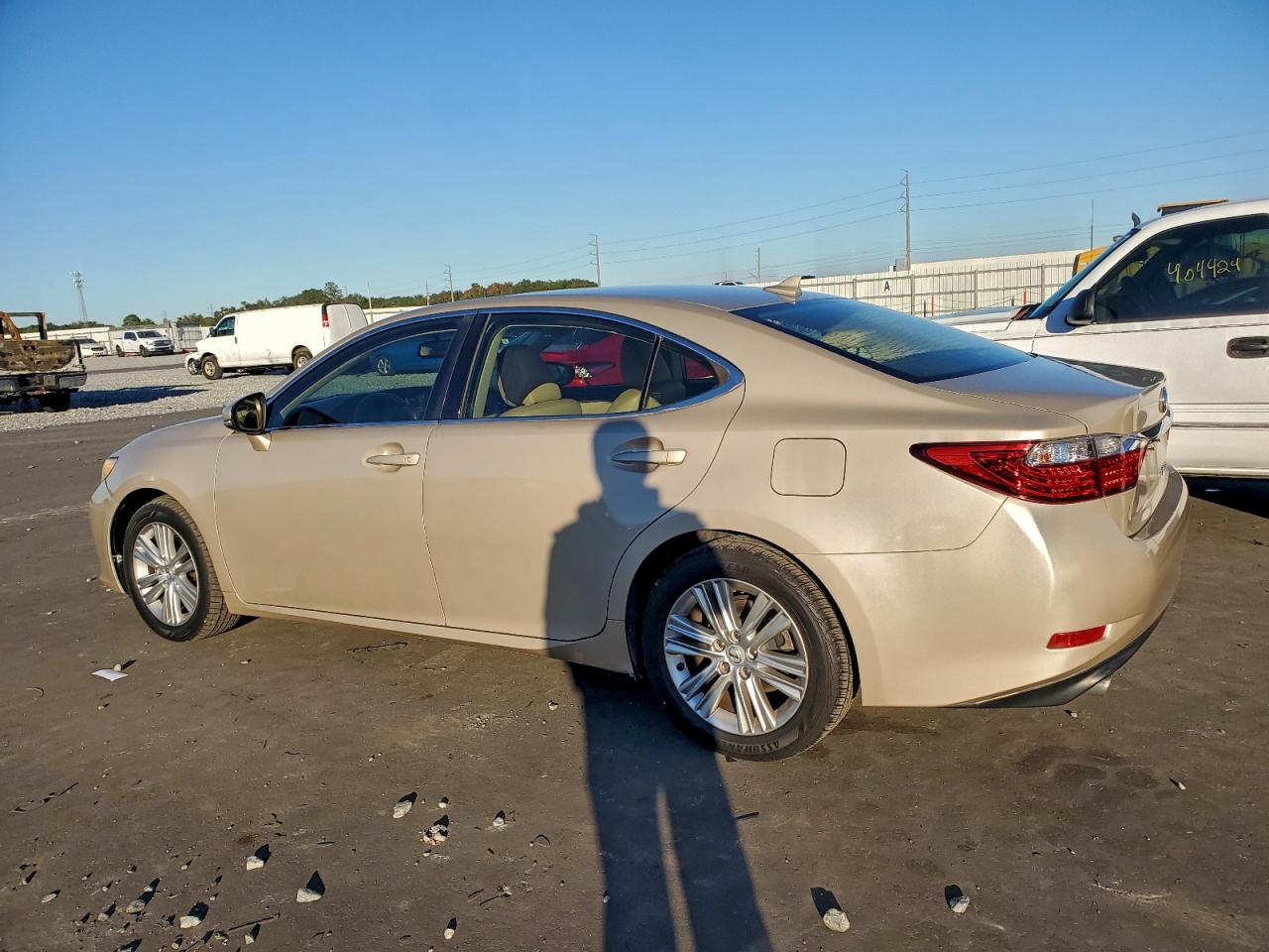 2013 LEXUS ES 350 photo 2