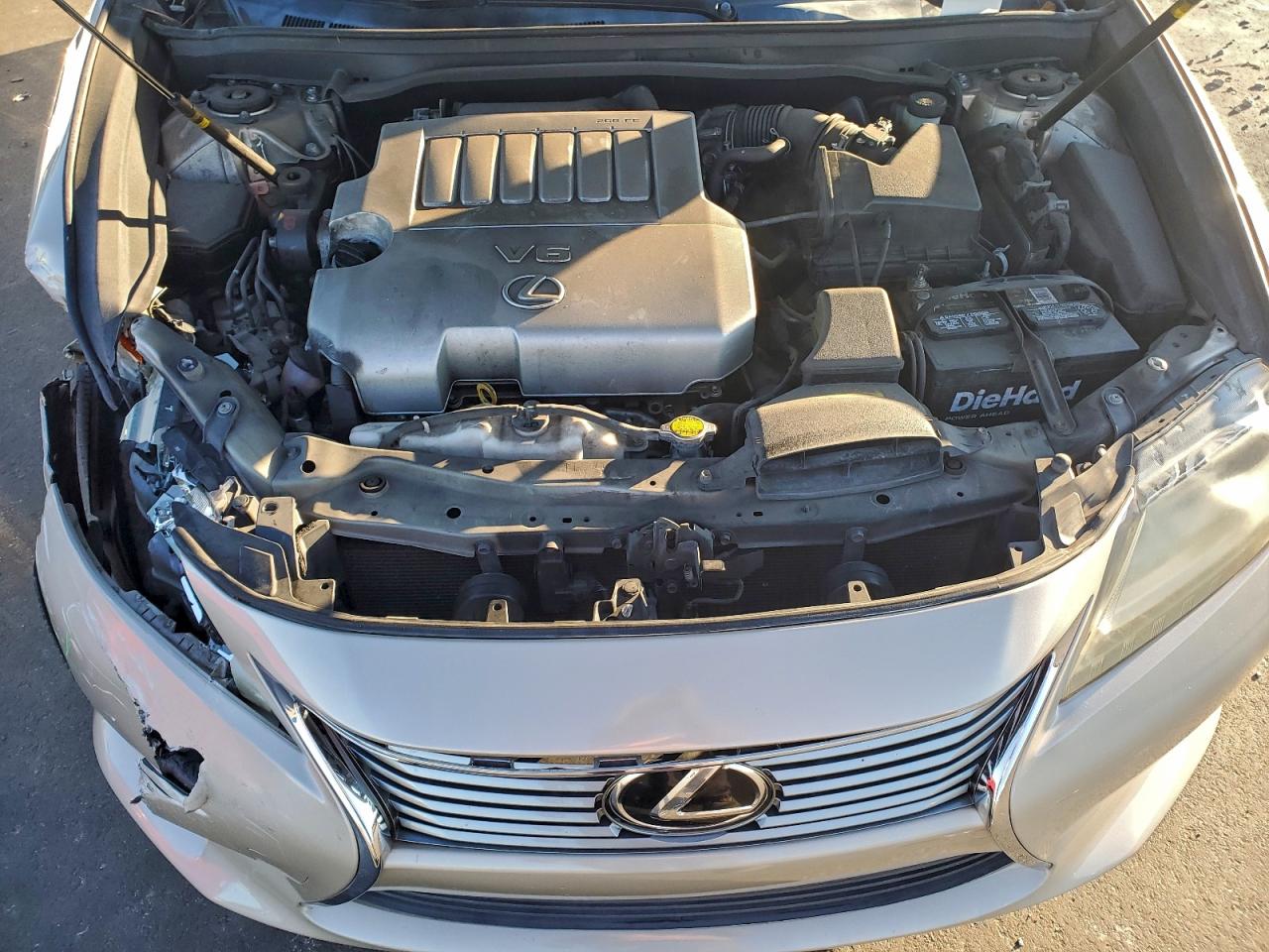 2013 LEXUS ES 350 photo 11