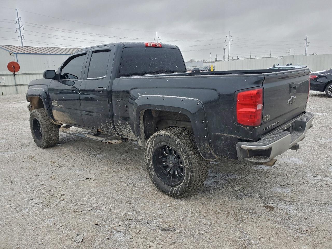 2014 CHEVROLET SILVERADO K1500 LT photo 2