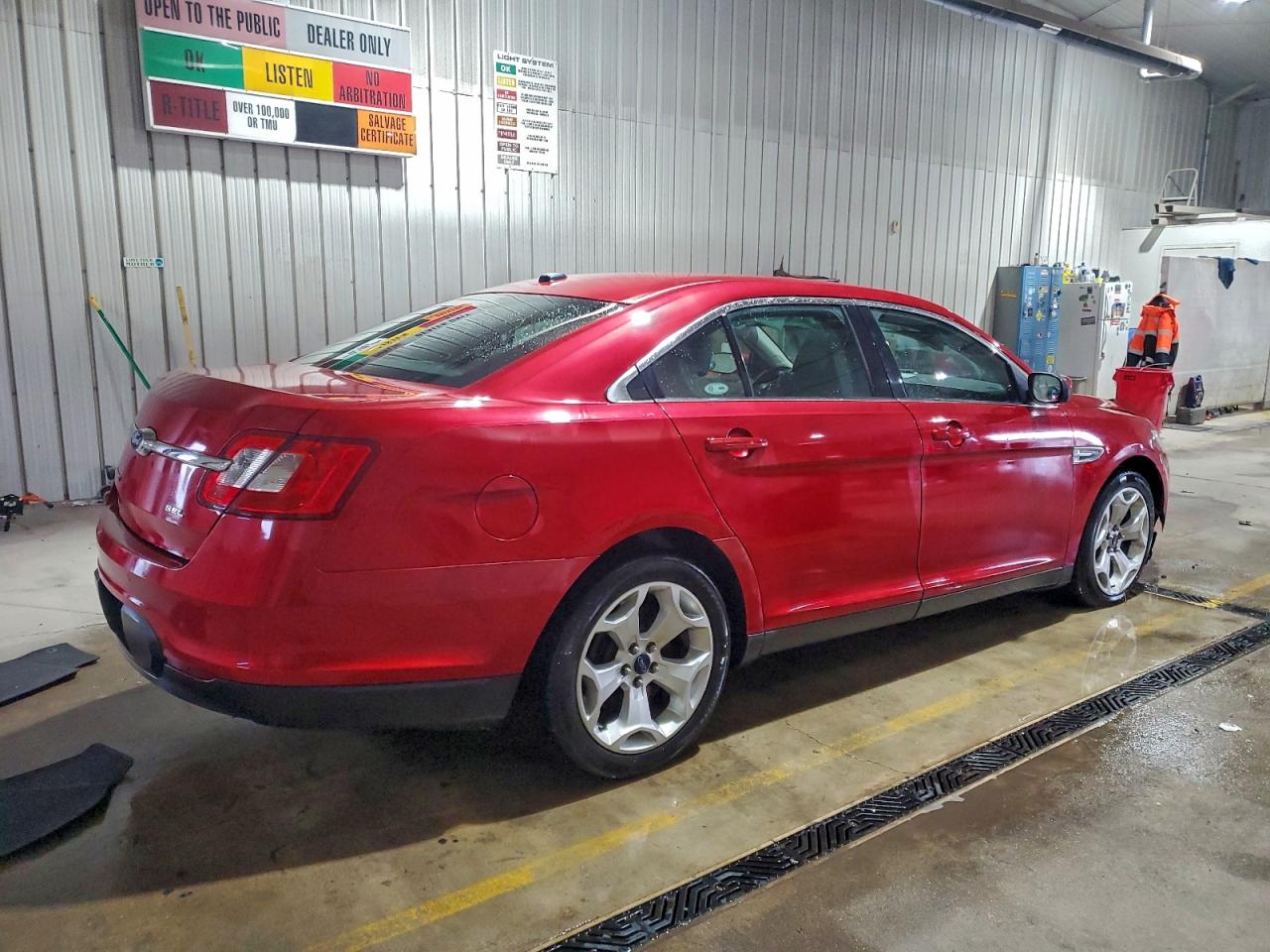 2011 FORD TAURUS SEL photo 3