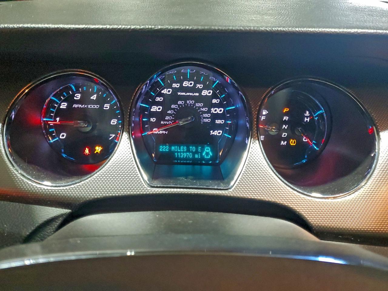 2011 FORD TAURUS SEL photo 9