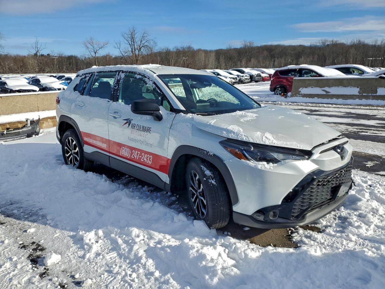 2025 TOYOTA COROLLA CROSS SE photo 4