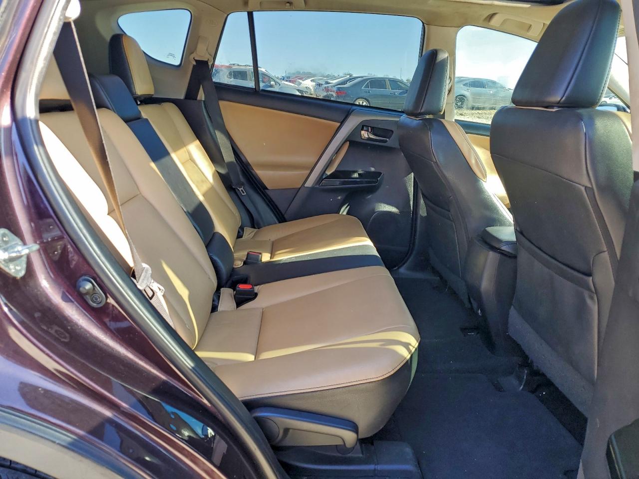 2018 TOYOTA RAV4 LIMITED photo 11