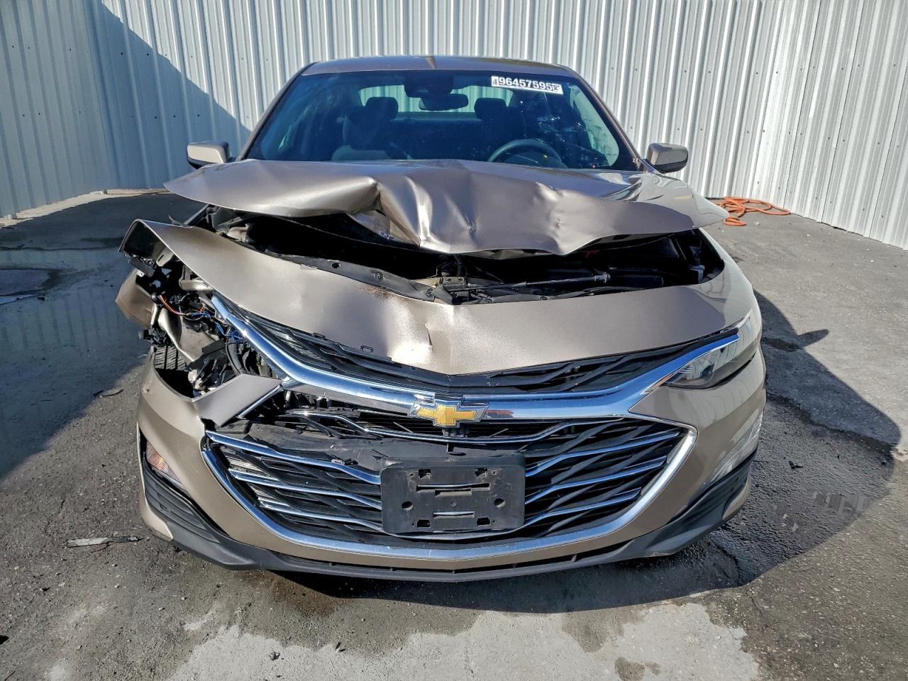 2023 CHEVROLET MALIBU LT photo 5