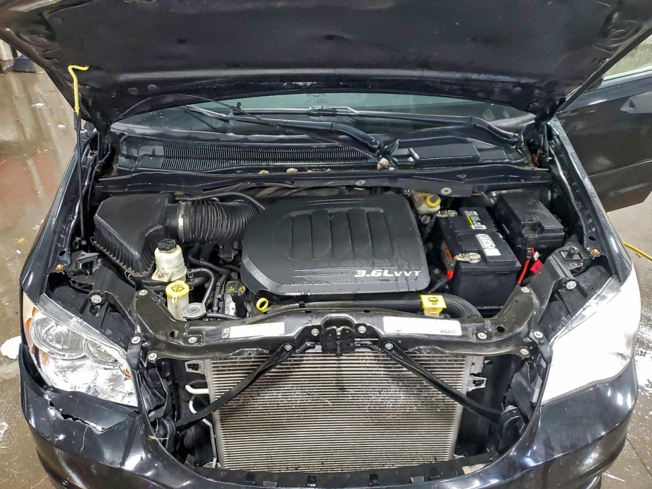 2012 DODGE GRAND CARAVAN SXT photo 12