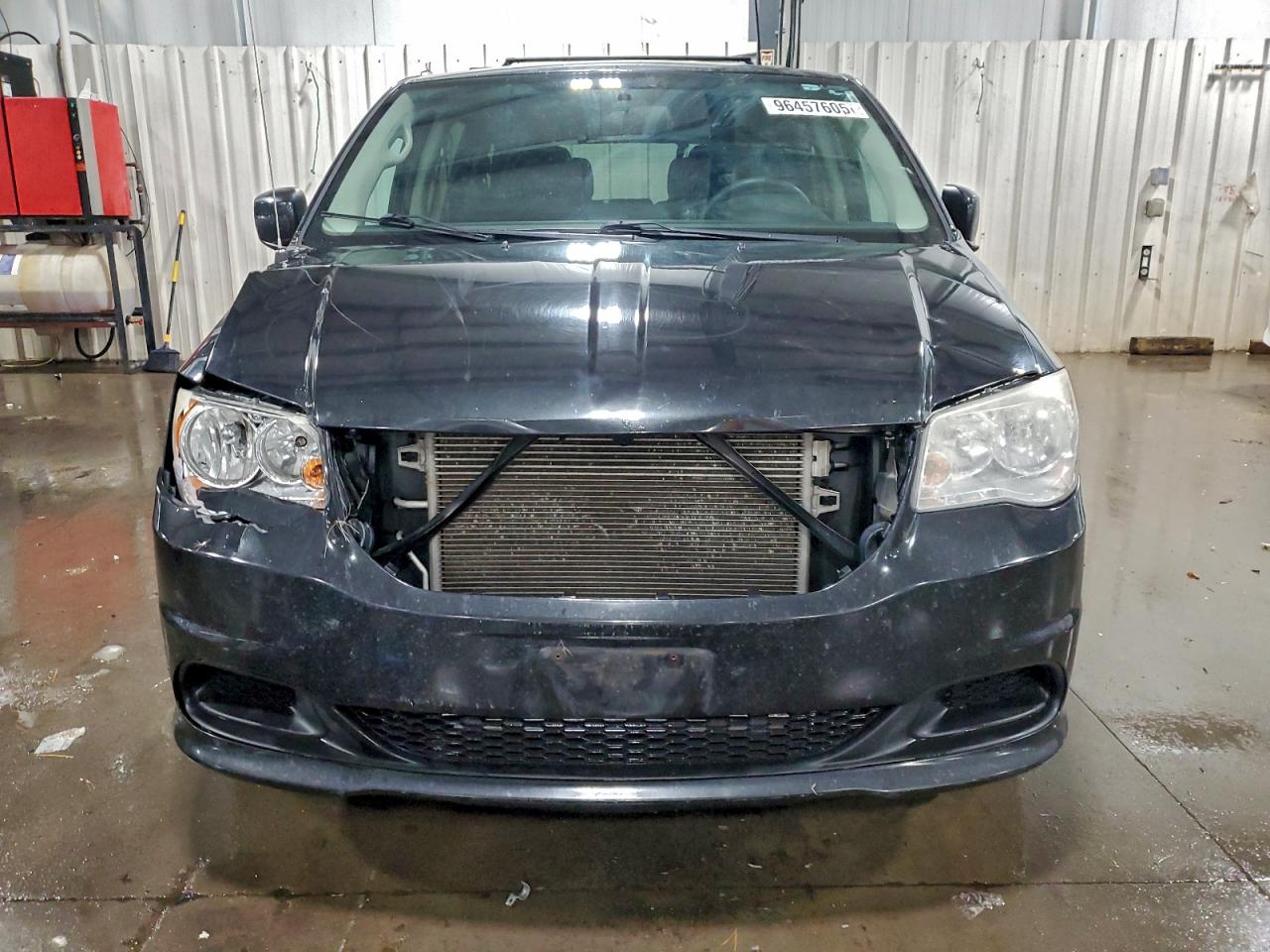 2012 DODGE GRAND CARAVAN SXT photo 5
