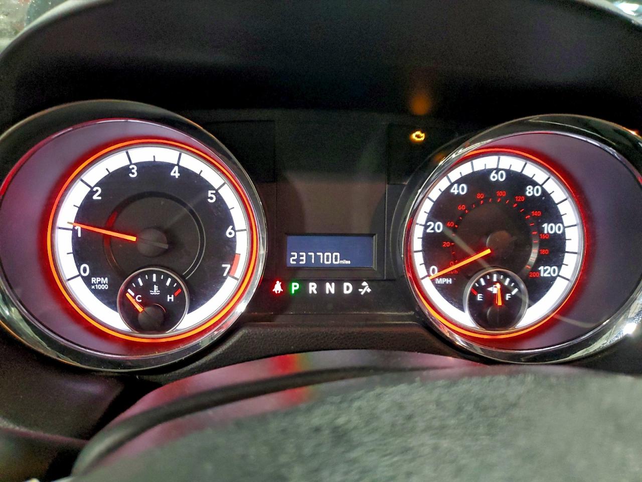 2012 DODGE GRAND CARAVAN SXT photo 9