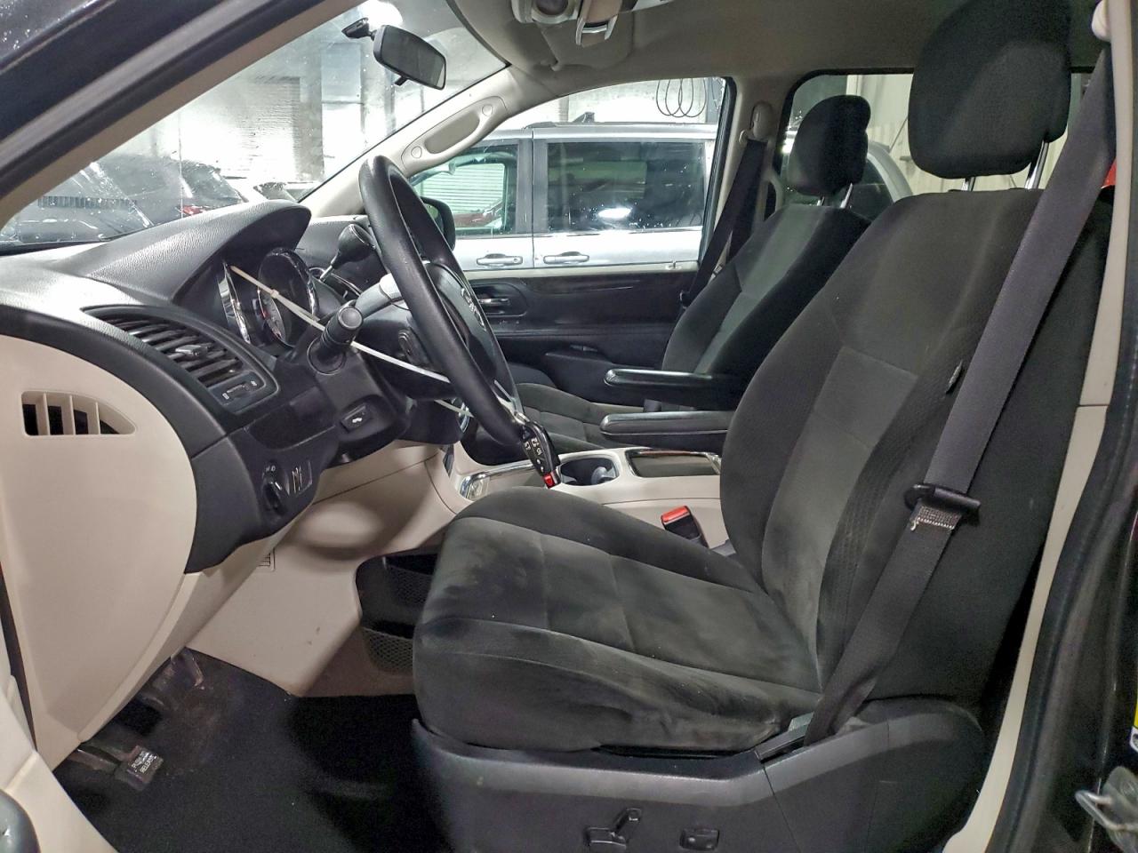 2012 DODGE GRAND CARAVAN SXT photo 7