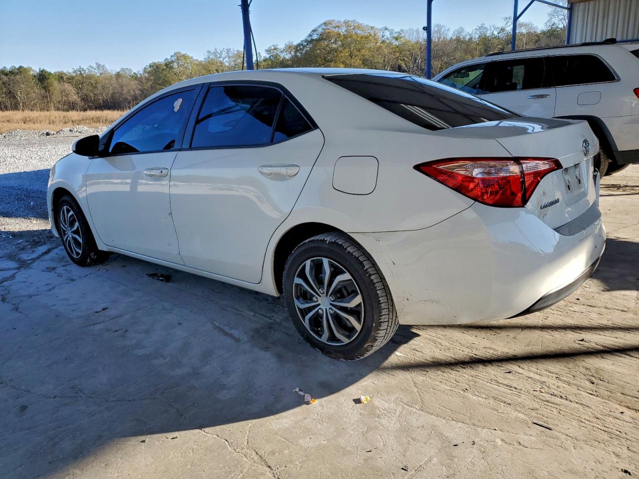 2017 TOYOTA COROLLA L photo 2