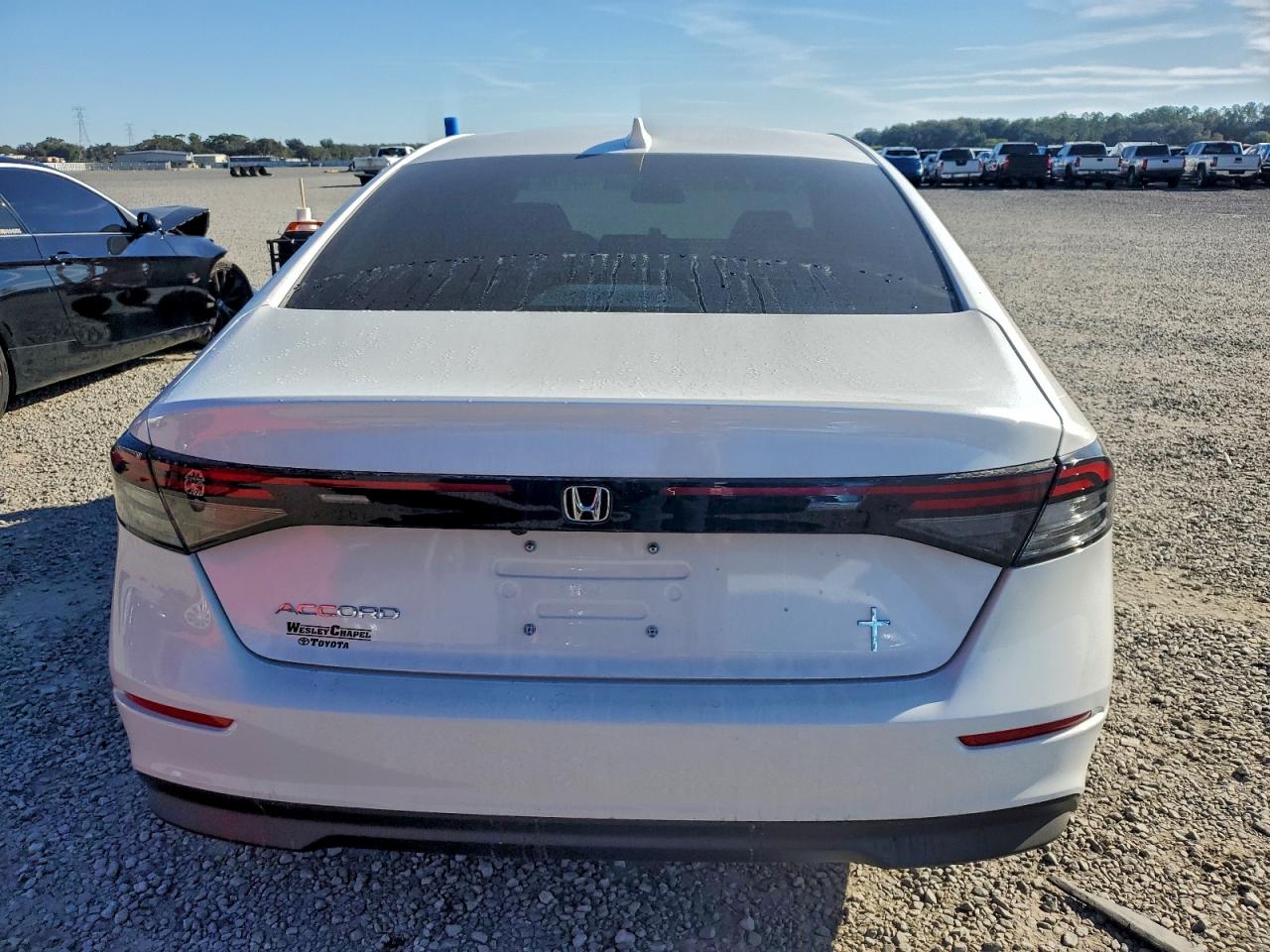 2025 HONDA ACCORD LX photo 6