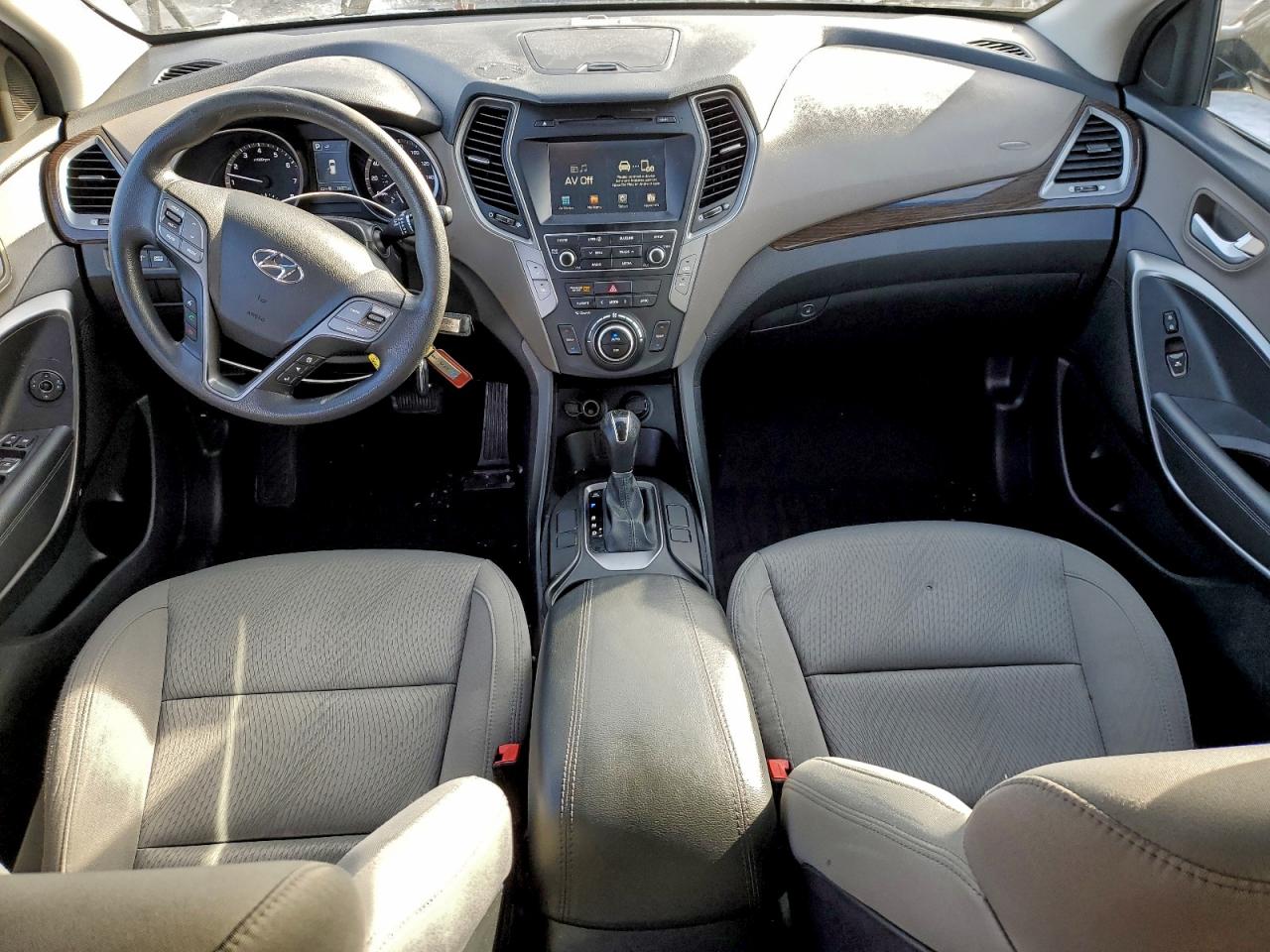 2017 HYUNDAI SANTA FE SPORT photo 8