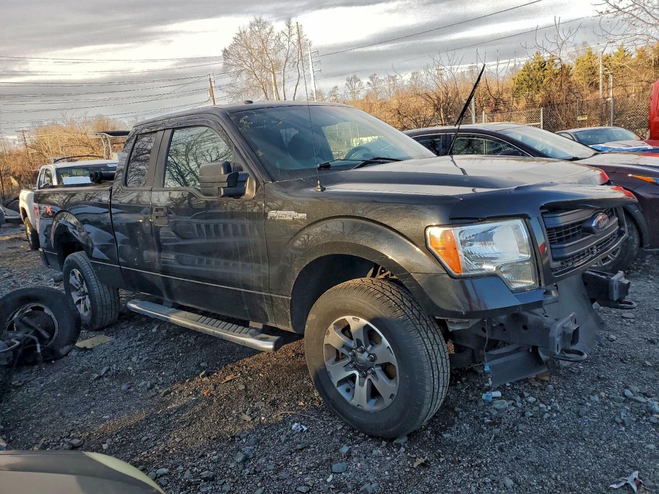 2013 FORD F150 SUPER CAB photo 4