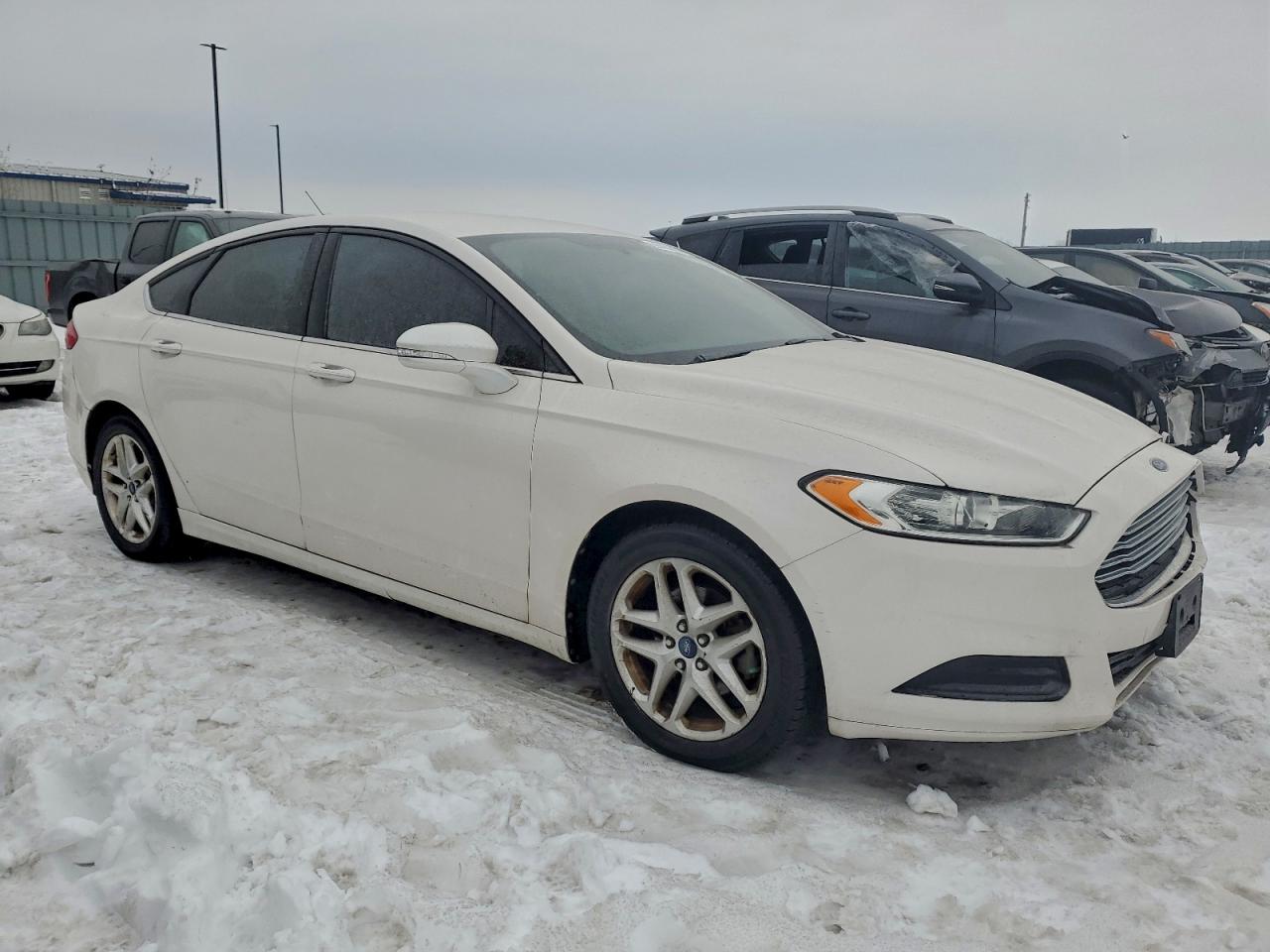 2013 FORD FUSION SE photo 4