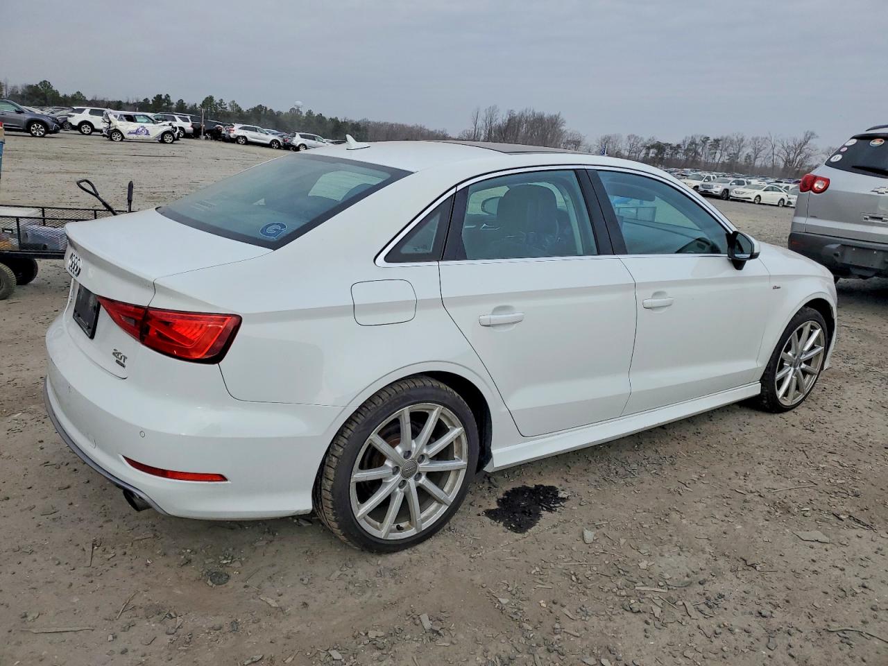 2015 AUDI A3 photo 3