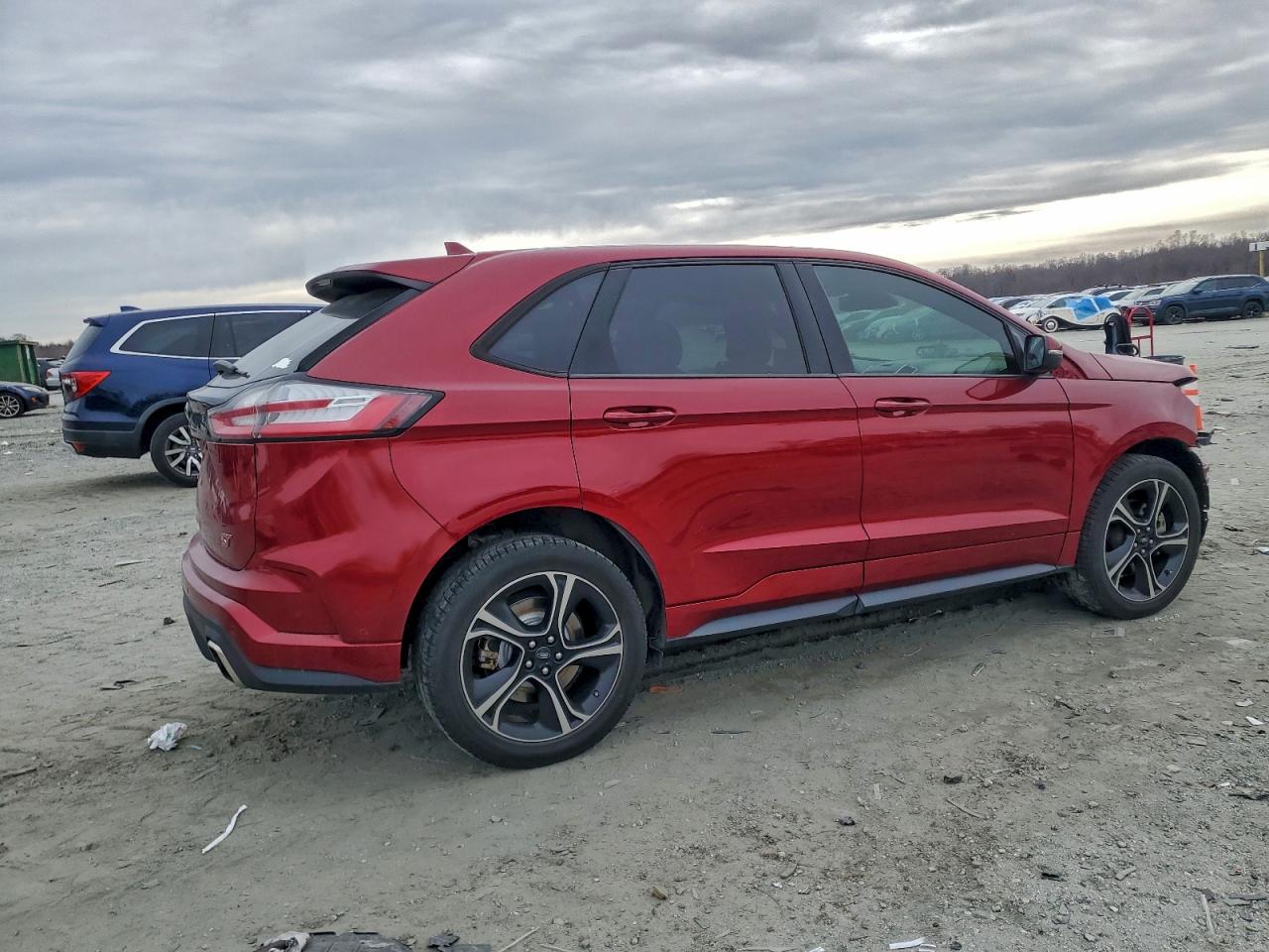2019 FORD EDGE ST photo 3