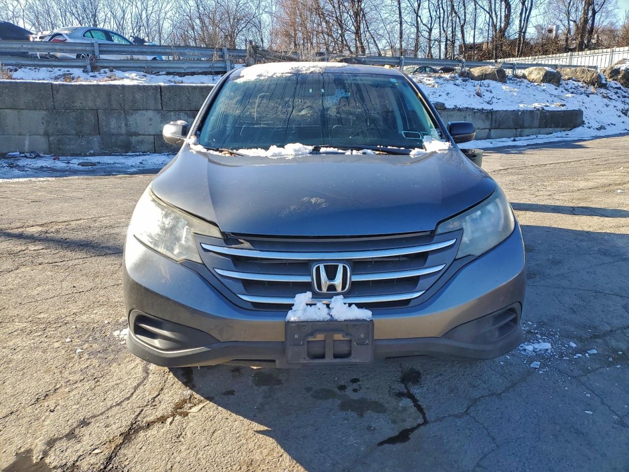 2013 HONDA CR-V LX photo 5
