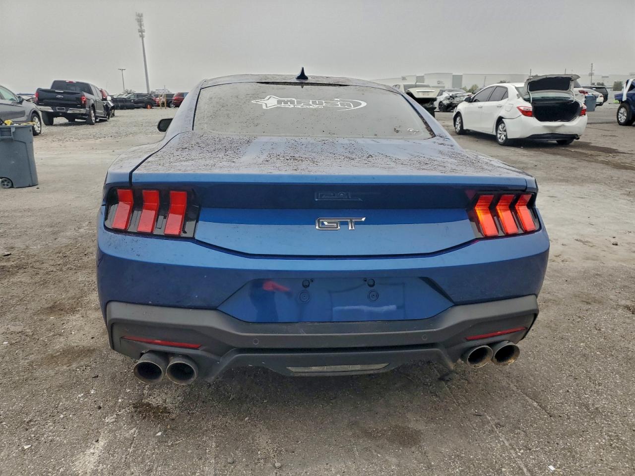2024 FORD MUSTANG GT photo 6