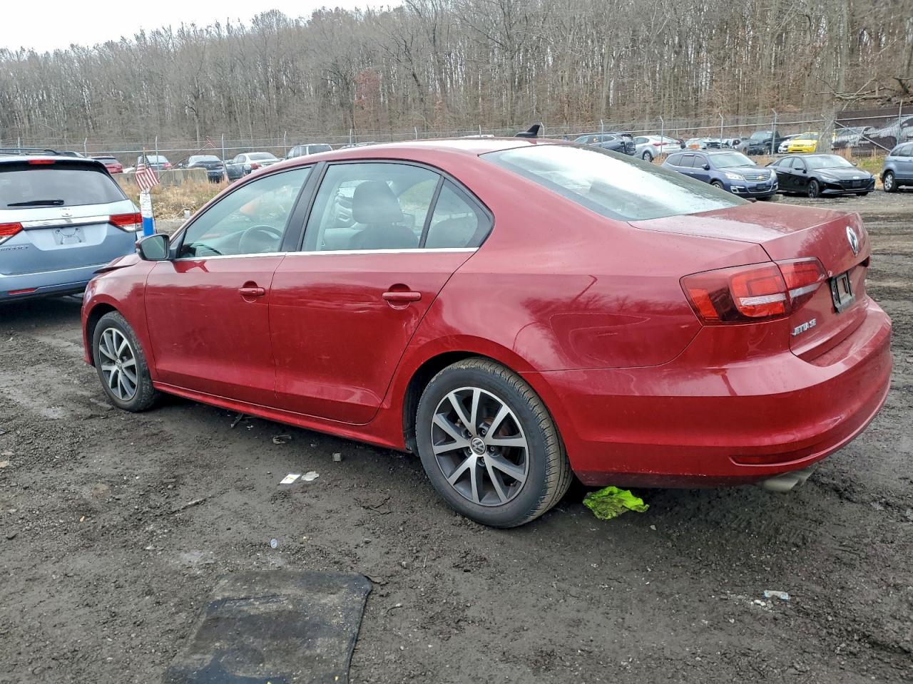 2017 VOLKSWAGEN JETTA SE photo 2