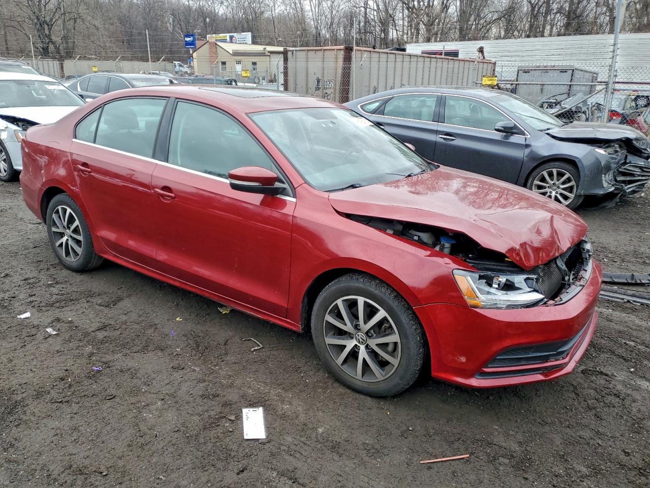 2017 VOLKSWAGEN JETTA SE photo 4