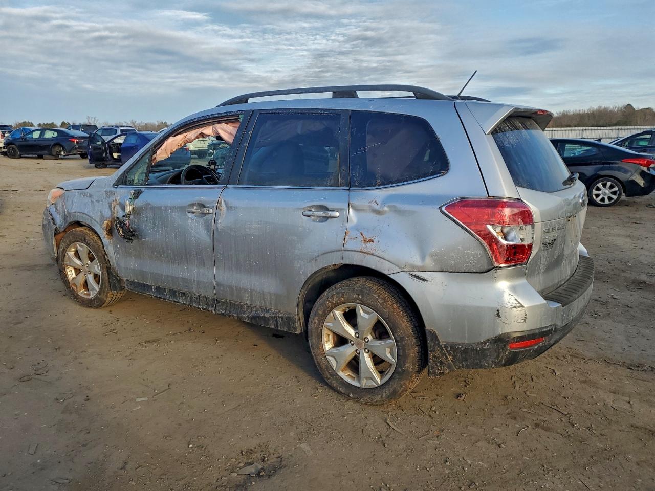 2015 SUBARU FORESTER 2.5I LIMITED photo 2
