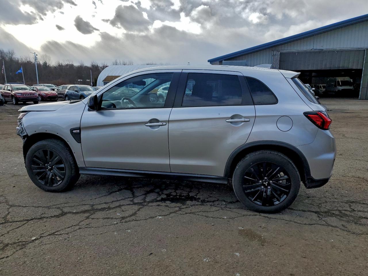 2025 MITSUBISHI OUTLANDER SPORT S photo 2