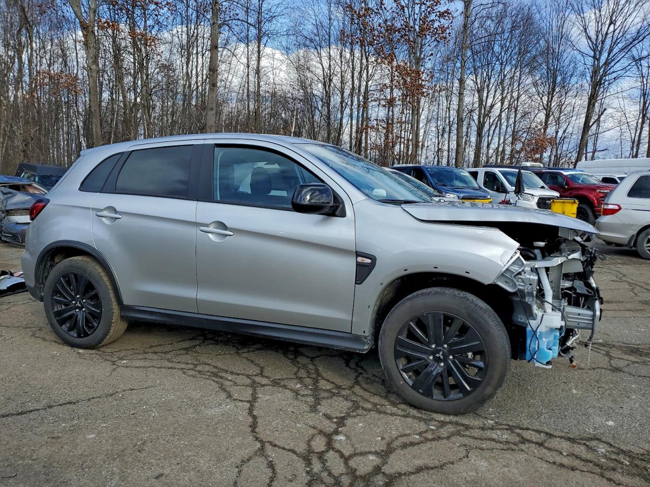 2025 MITSUBISHI OUTLANDER SPORT S photo 4