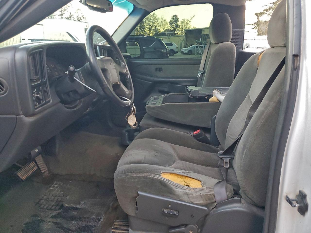 2003 CHEVROLET SILVERADO C1500 photo 7