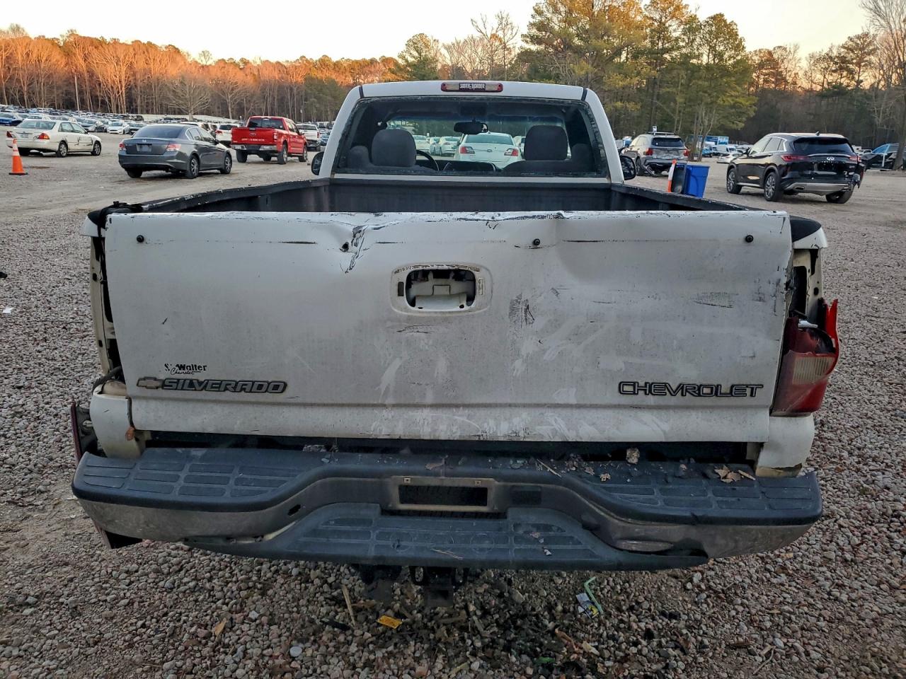 2003 CHEVROLET SILVERADO C1500 photo 6