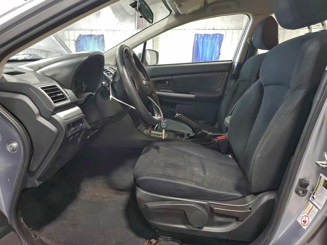 2015 SUBARU IMPREZA photo 7