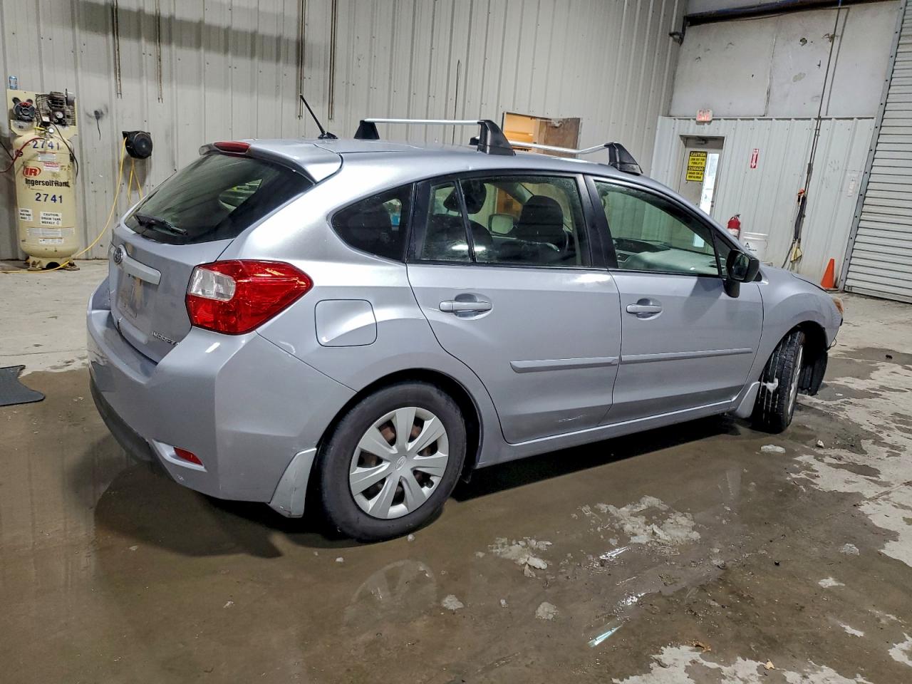 2015 SUBARU IMPREZA photo 3