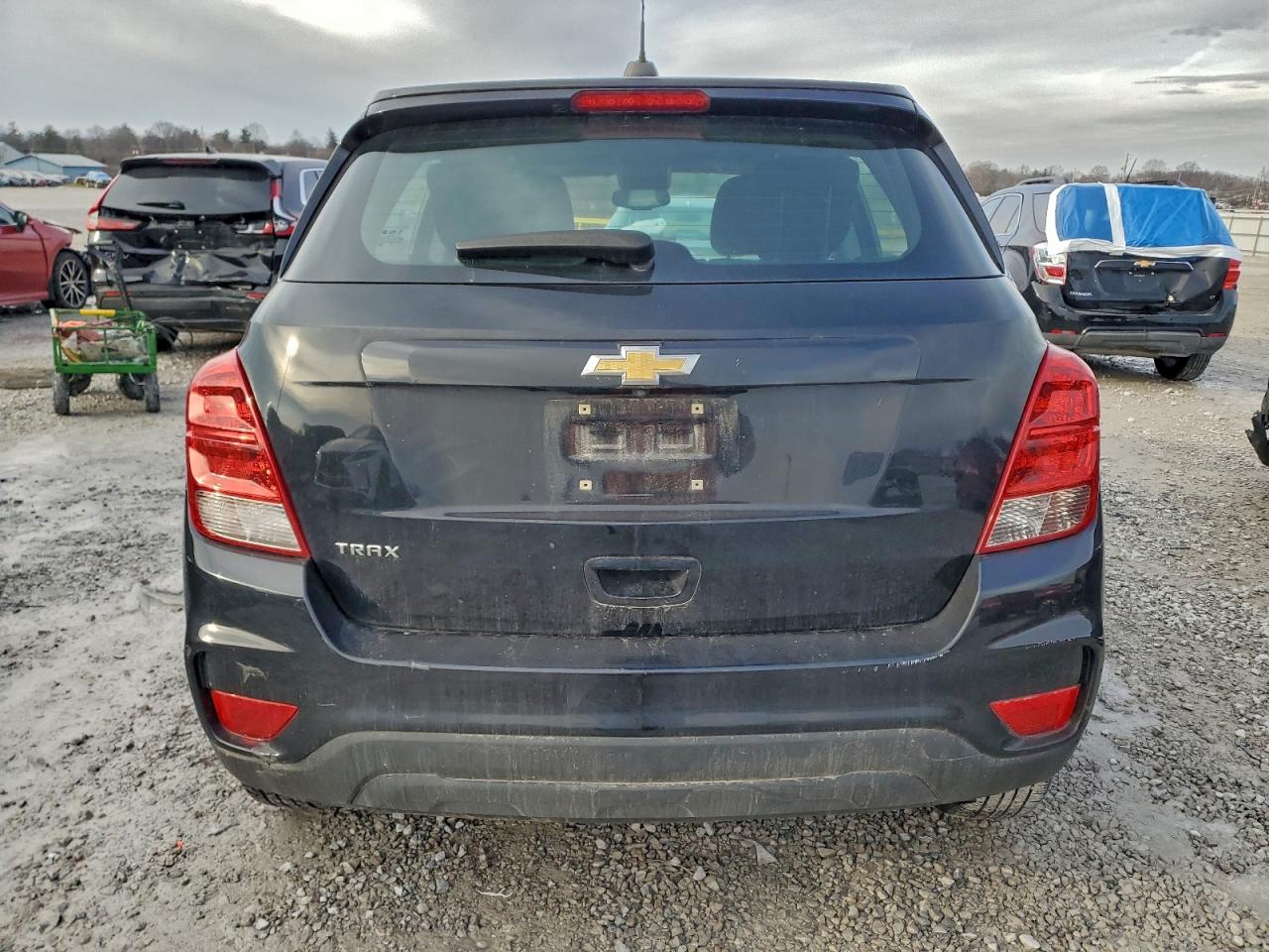 2020 CHEVROLET TRAX LS photo 6