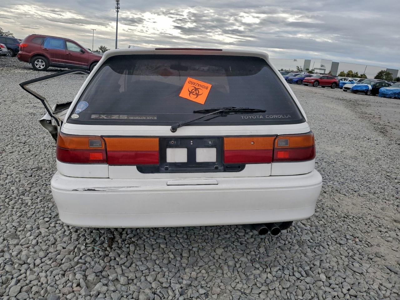 1991 TOYOTA COROLLA photo 11