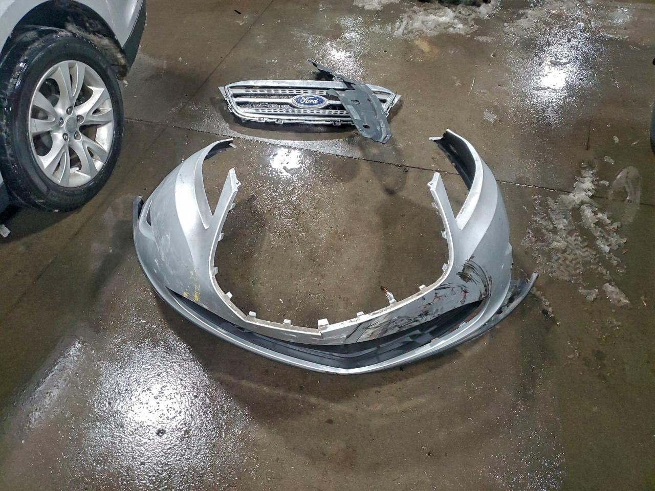 2011 FORD TAURUS SEL photo 12