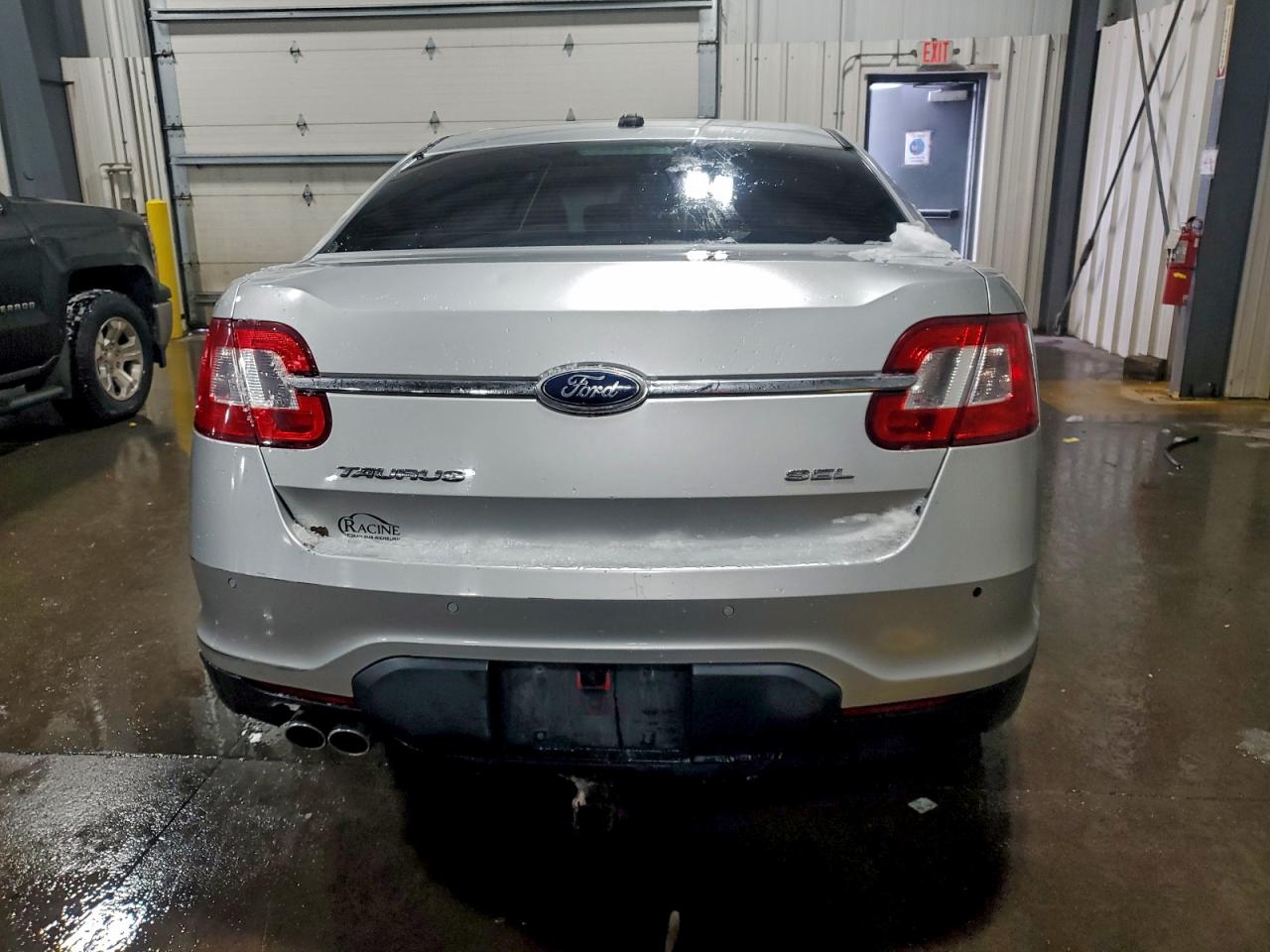 2011 FORD TAURUS SEL photo 6