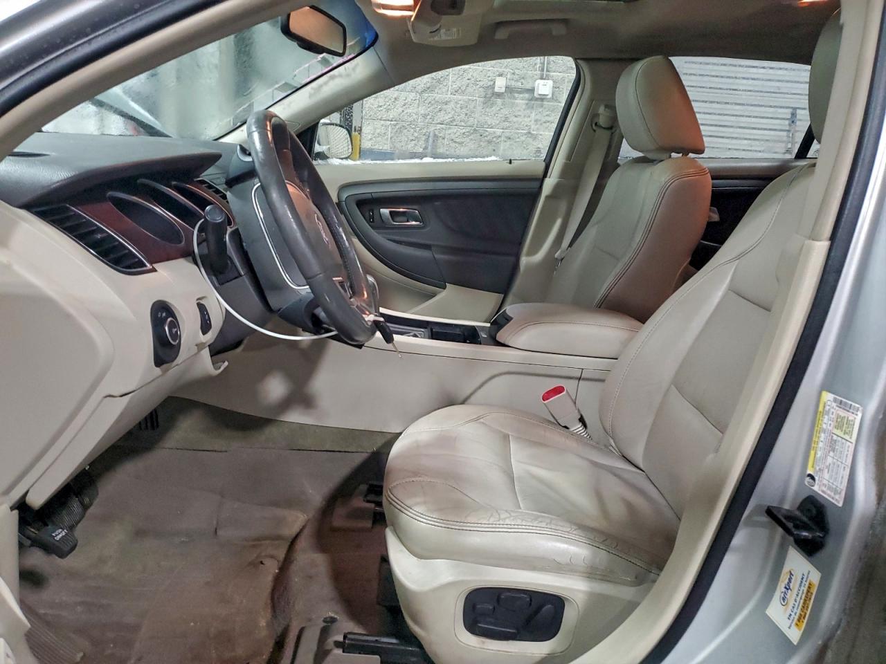 2011 FORD TAURUS SEL photo 7