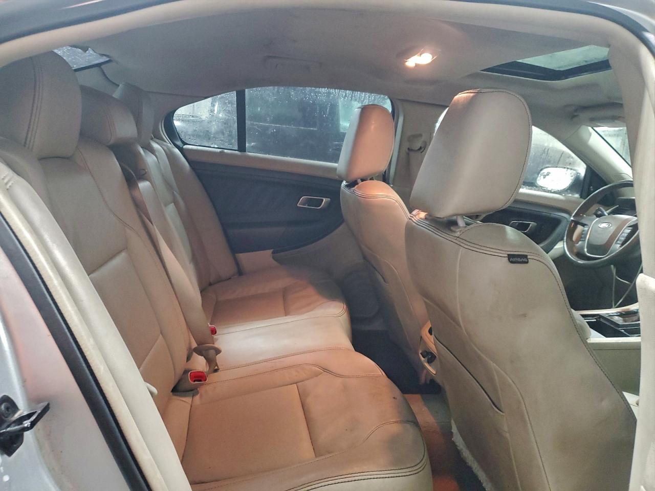 2011 FORD TAURUS SEL photo 10