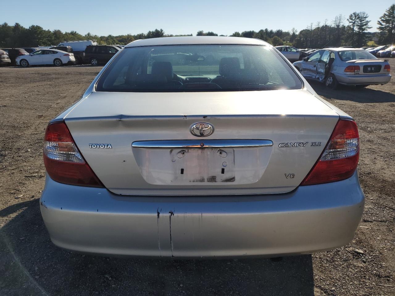 2002 TOYOTA CAMRY LE photo 6