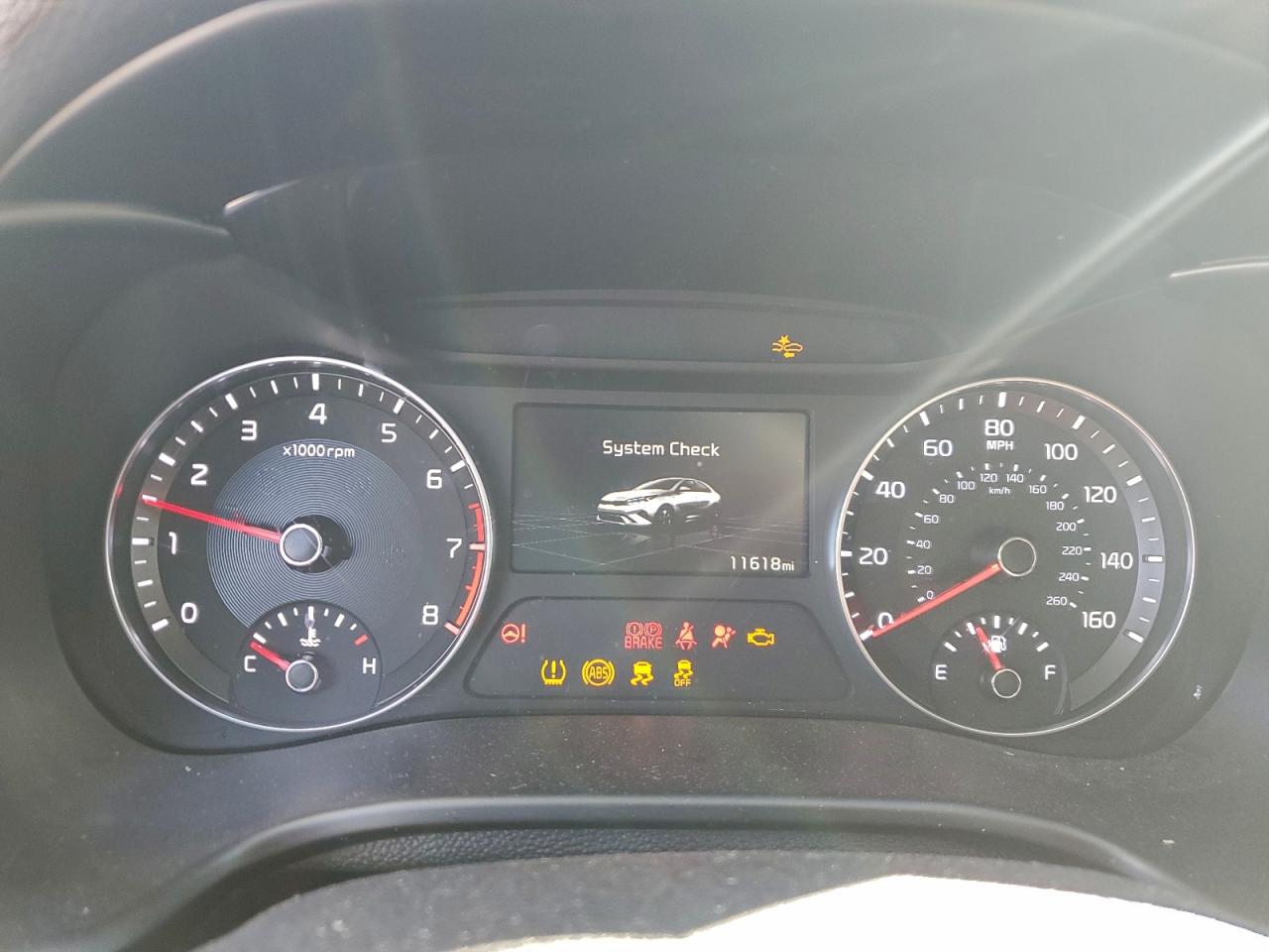 2024 KIA FORTE LX photo 9