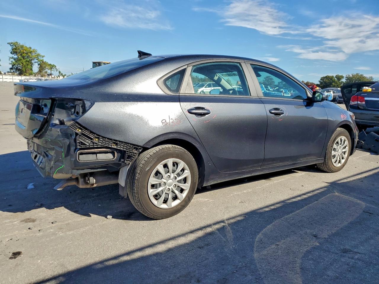 2024 KIA FORTE LX photo 3