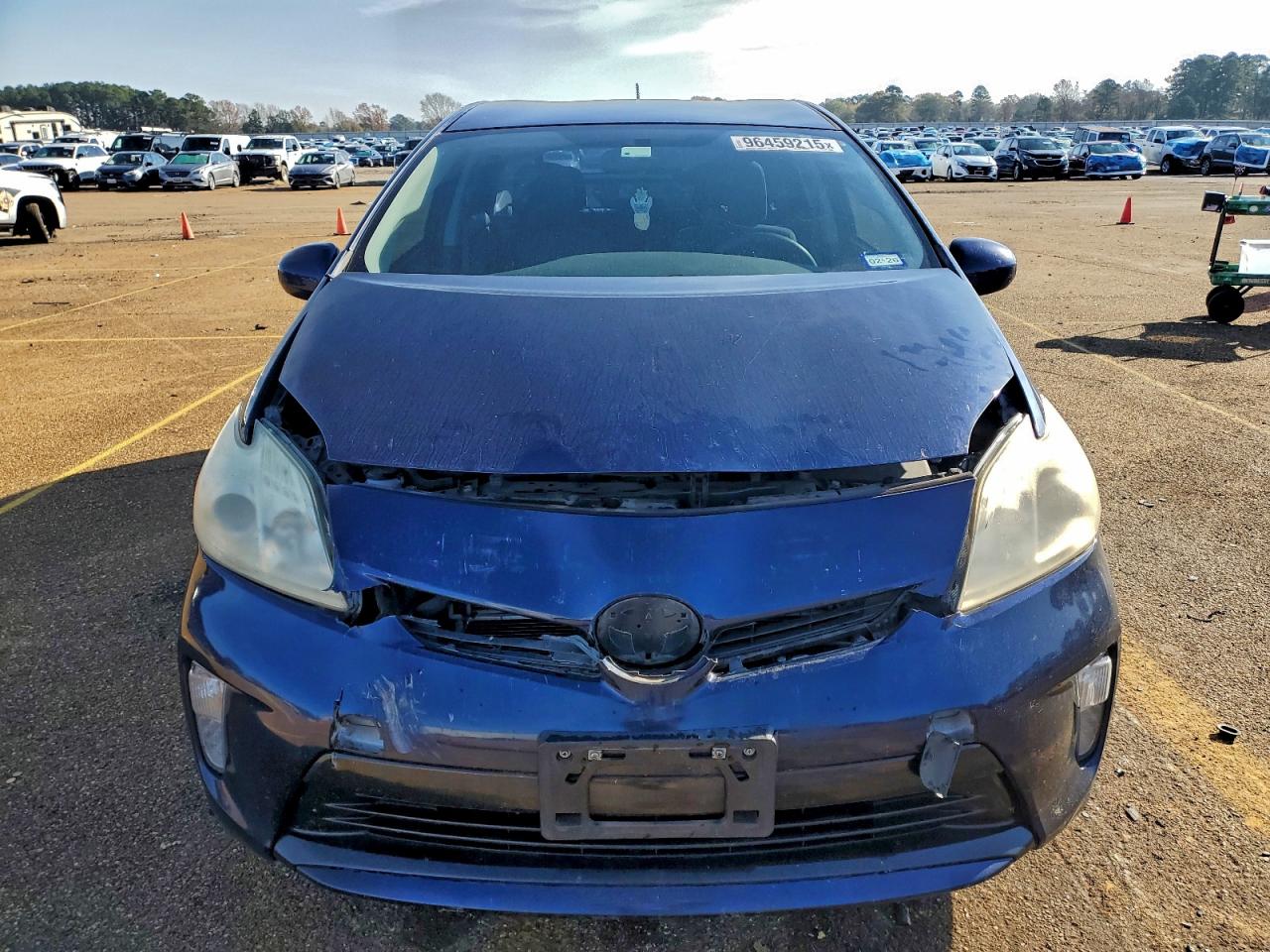2014 TOYOTA PRIUS photo 5
