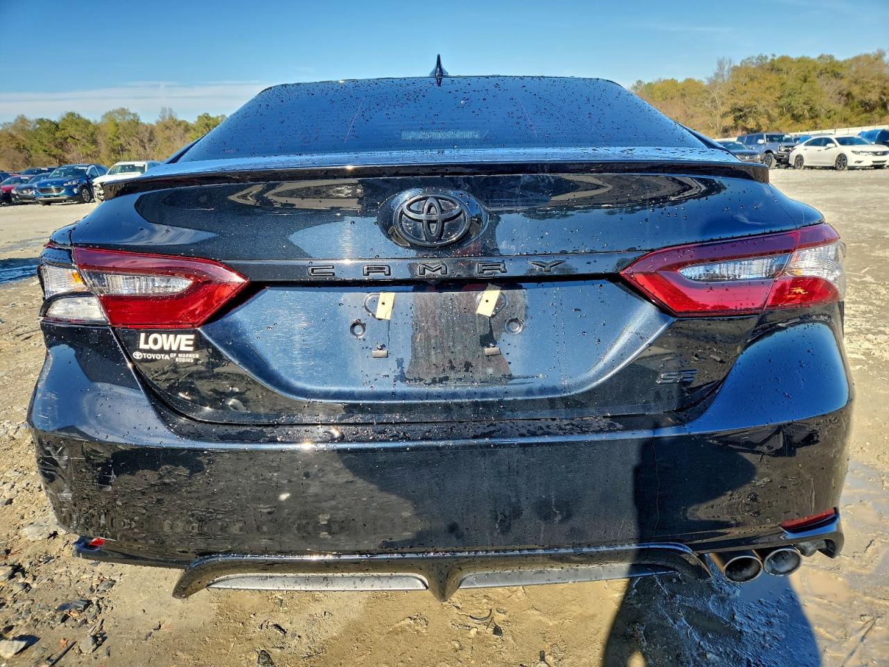 2024 TOYOTA CAMRY SE NIGHT SHADE photo 6