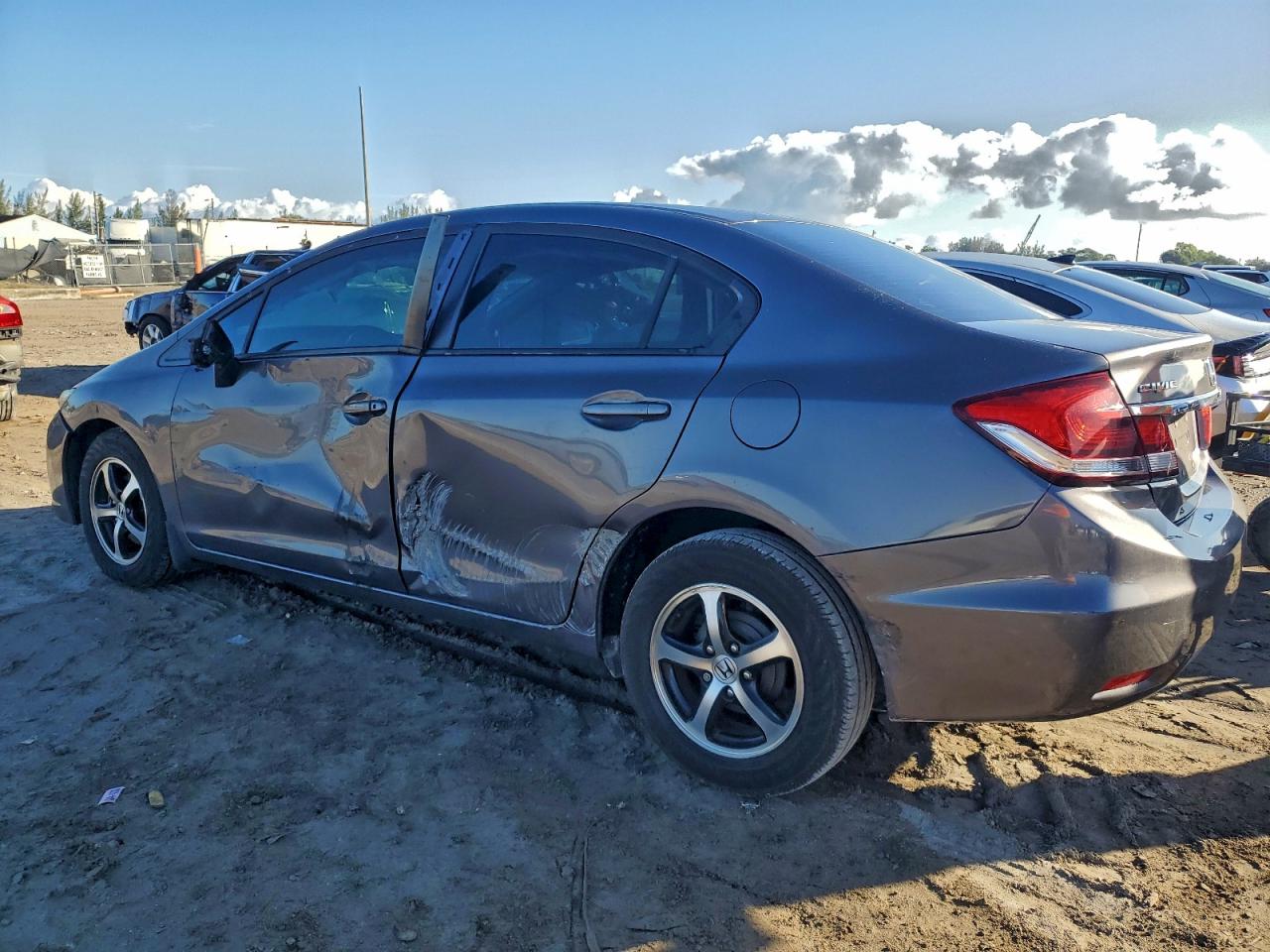 2015 HONDA CIVIC SE photo 2