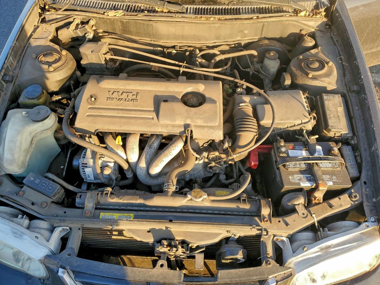 2001 TOYOTA COROLLA photo 11