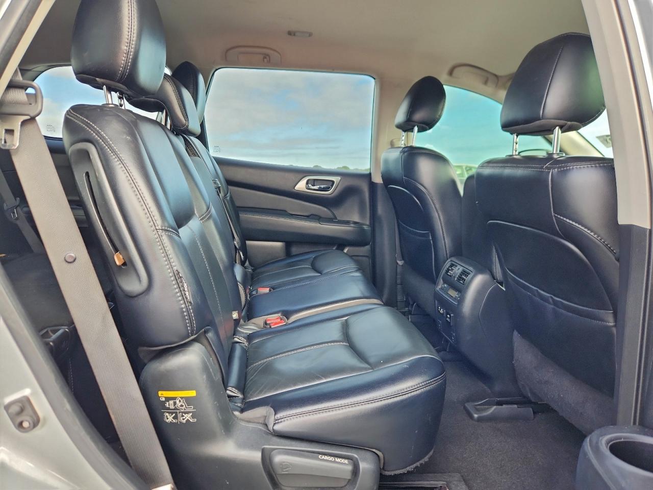 2020 NISSAN PATHFINDER SL photo 11