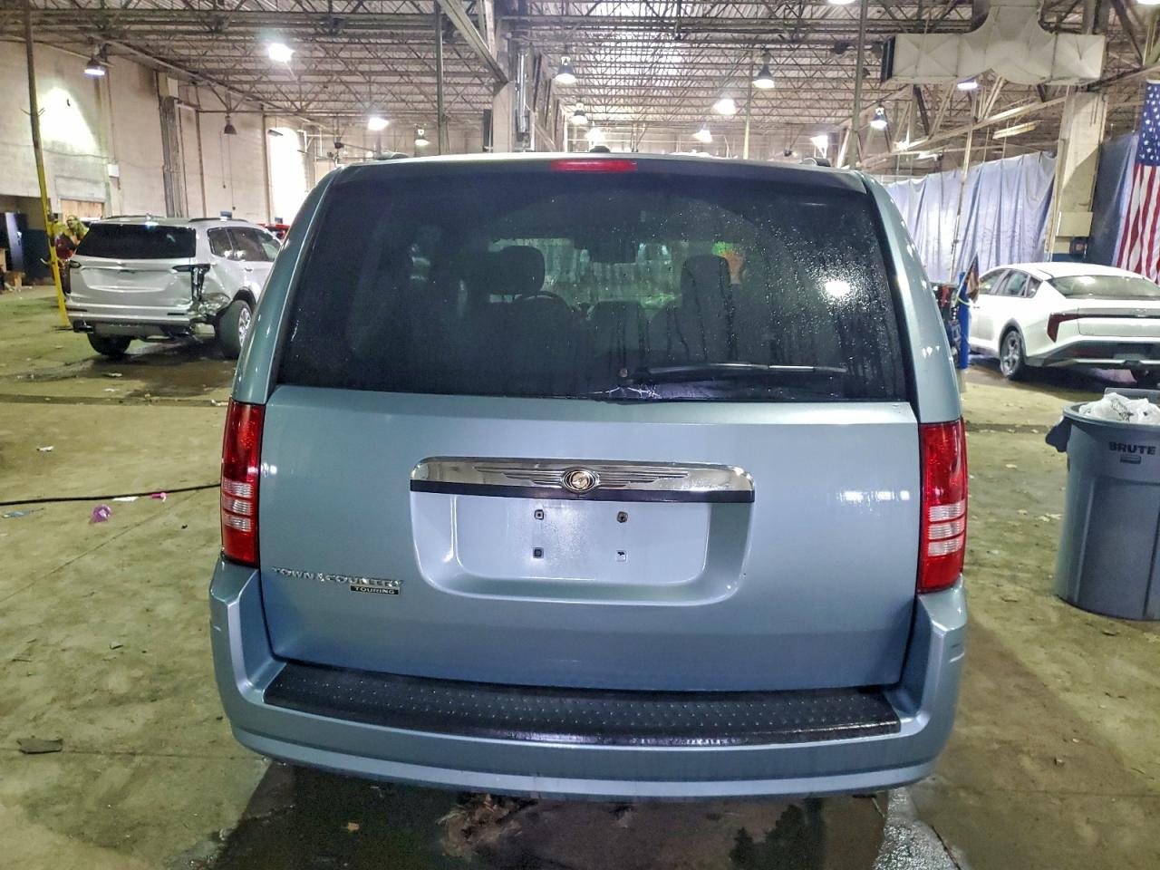 2008 CHRYSLER TOWN & COUNTRY TOURING photo 6