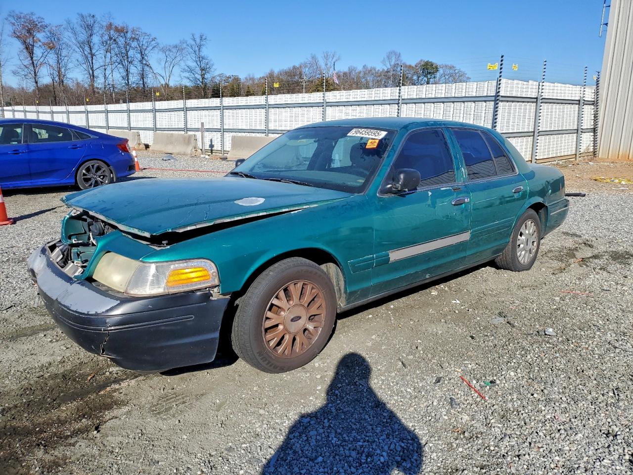 2004 FORD CROWN VICTORIA