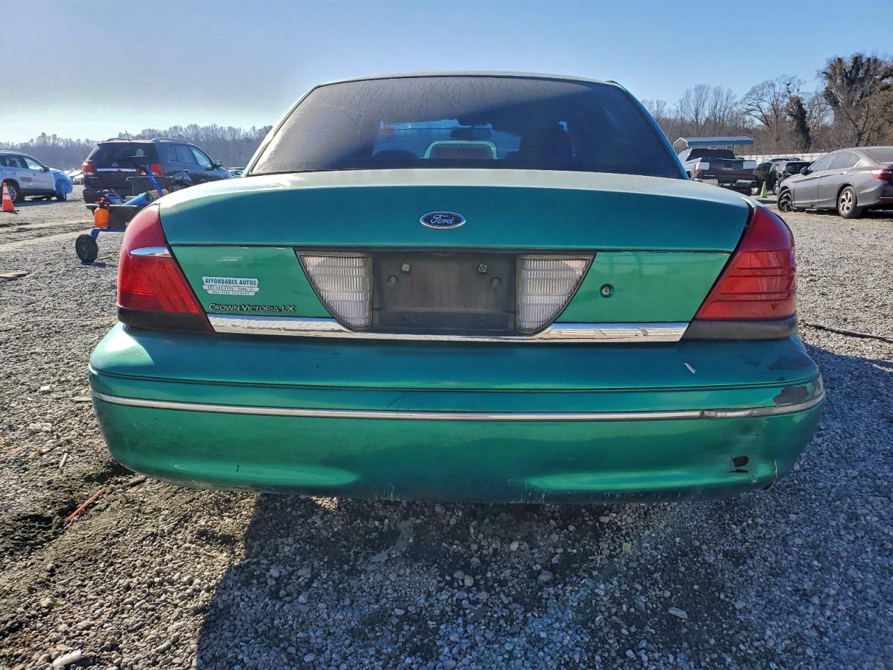 2004 FORD CROWN VICTORIA LX photo 6