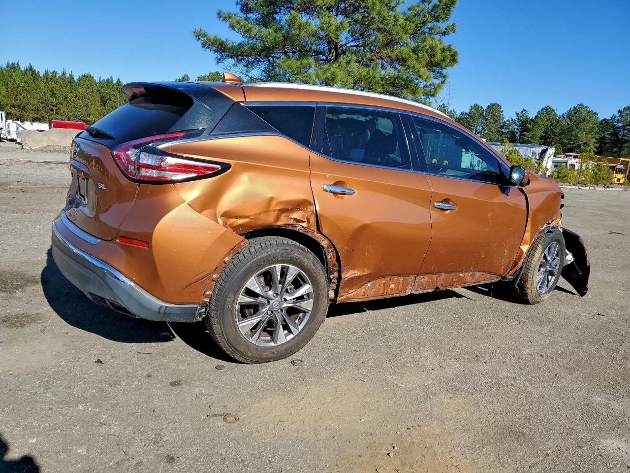 2017 NISSAN MURANO S photo 3
