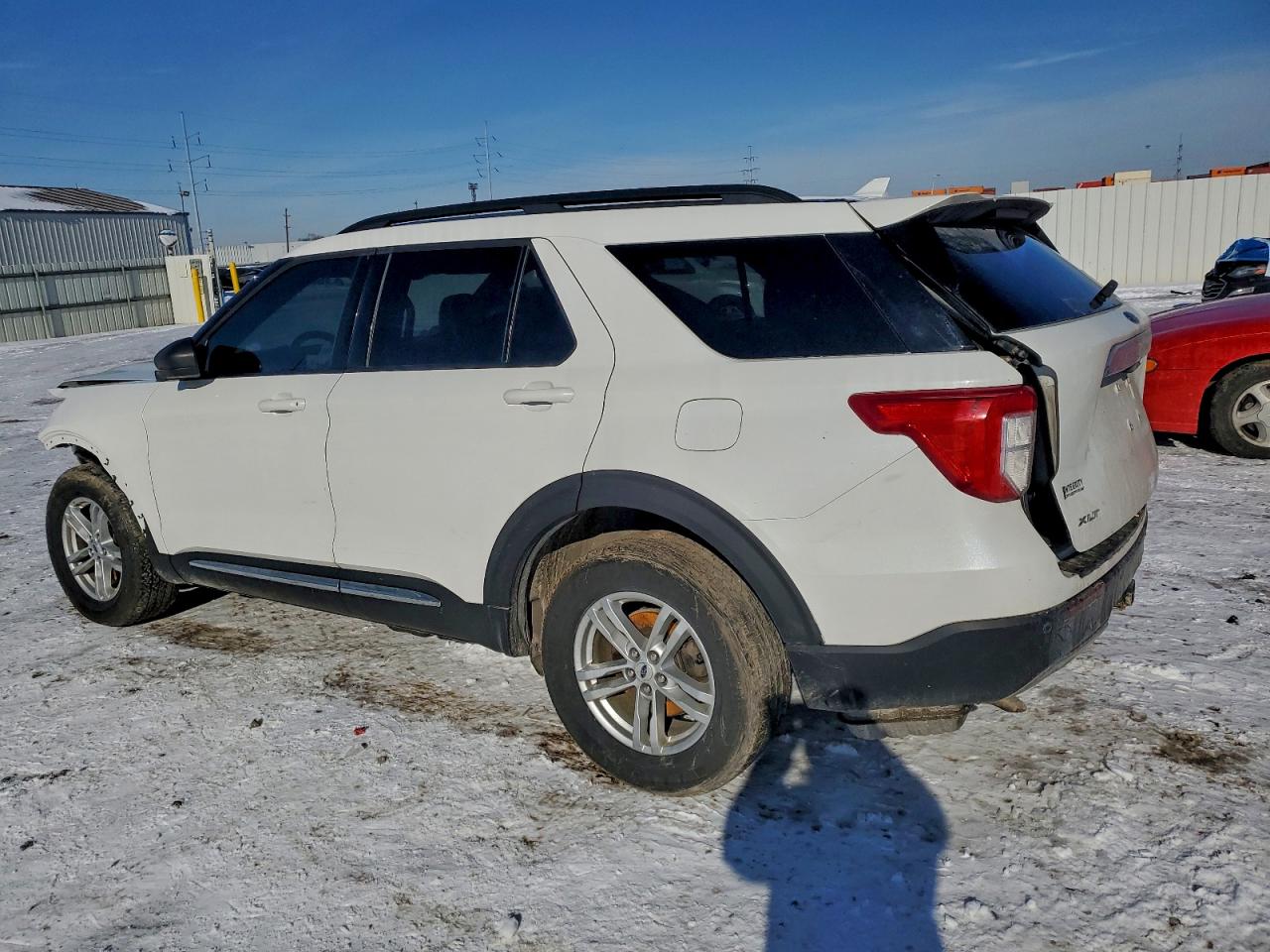 2020 FORD EXPLORER XLT photo 2