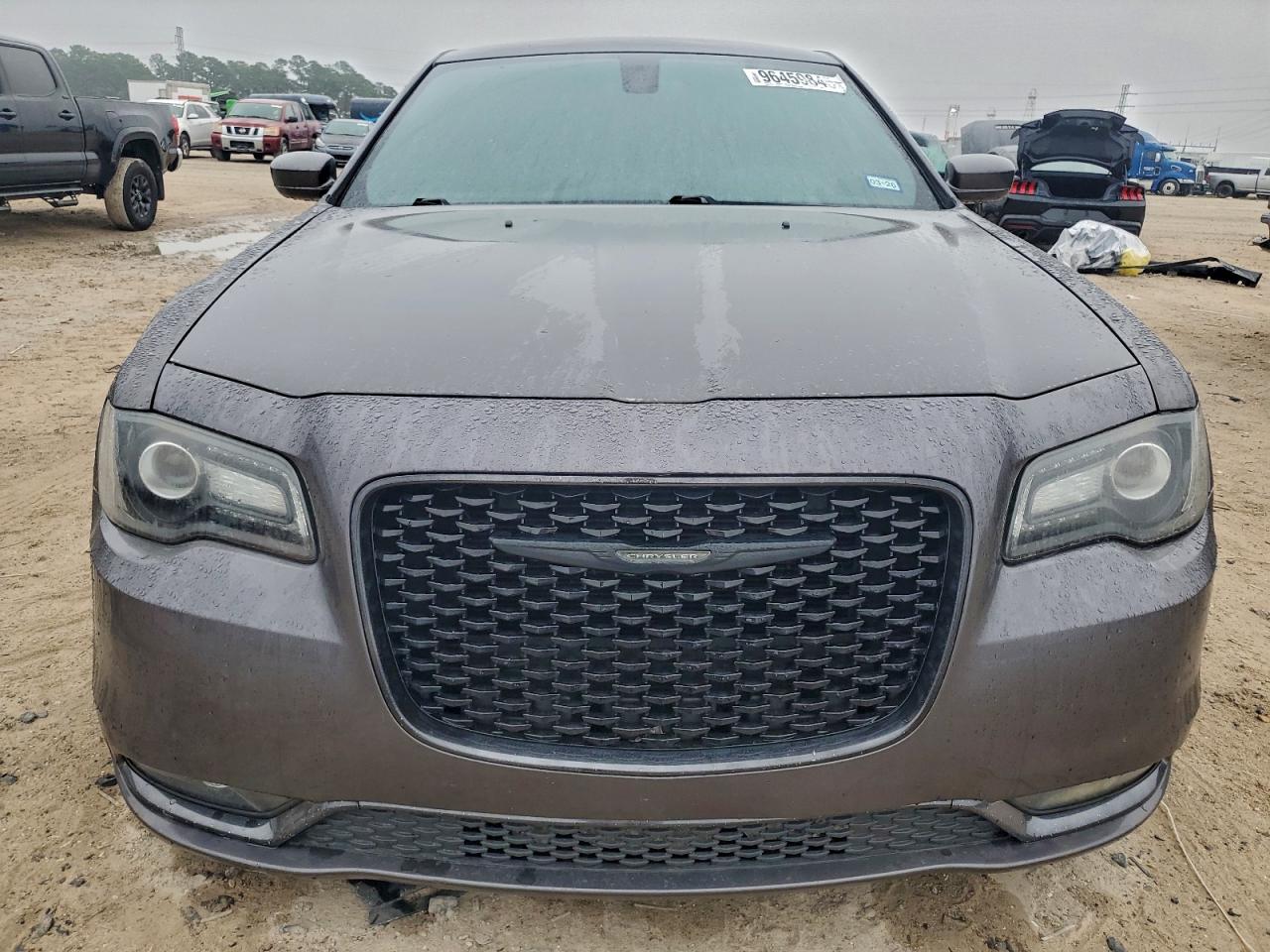 2015 CHRYSLER 300 S photo 5